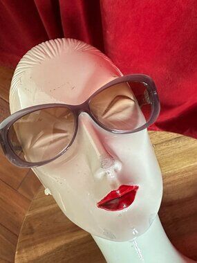 Vintage Ladies GUCCI GG2933/S Purple Butterfly Frame Sunglasses Y2k